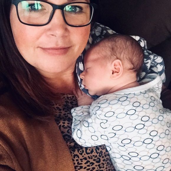 Meet your Posher, Heather - Picture 1 of 1